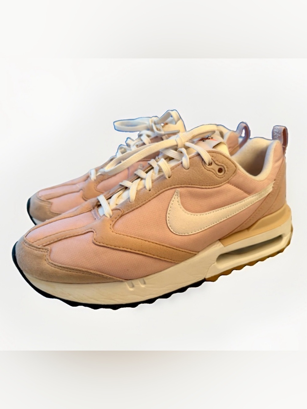 Nike Air Max Dawn Shoes Womens Size 9.5 Pink Textile Running Sneakers DC4068-601